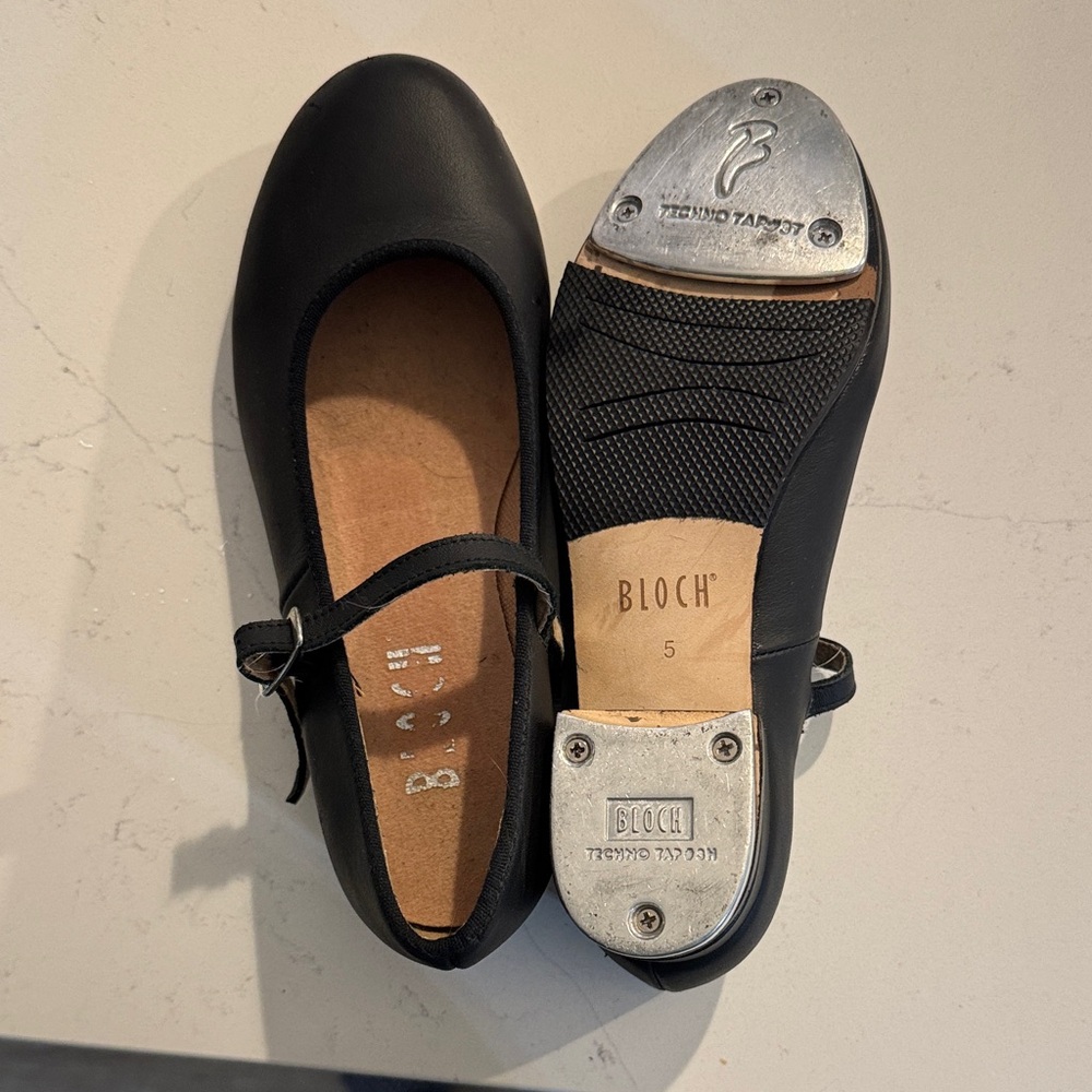 Bloch Kids Size 5 Black Leather Tap Shoes